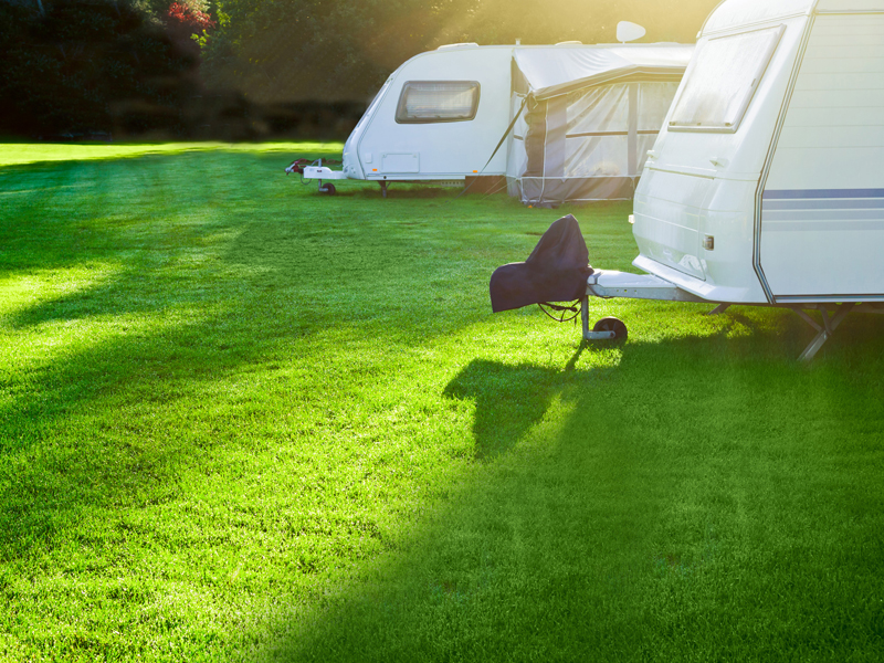 Camping-caravaning.jpg